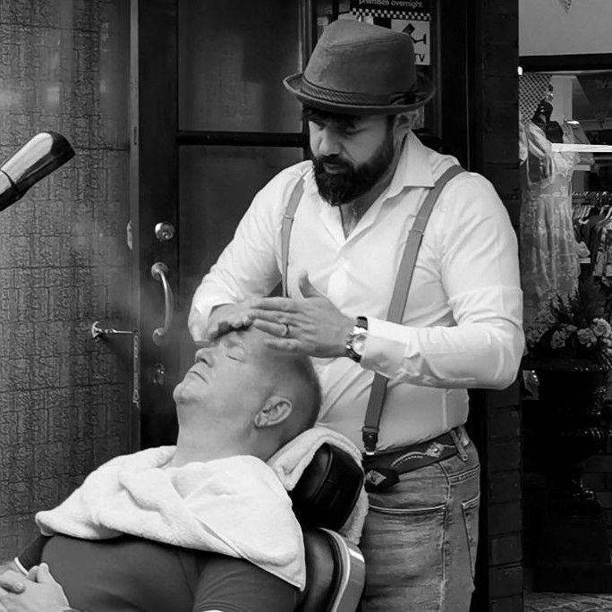 Sandy Barber, Arundel Barbershop